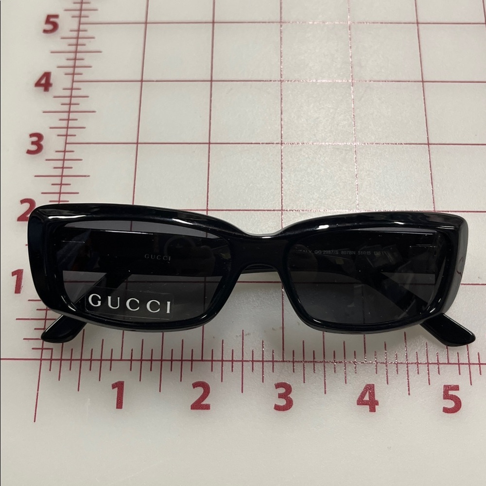 Gucci Black Rectangular Sunglasses - image 4